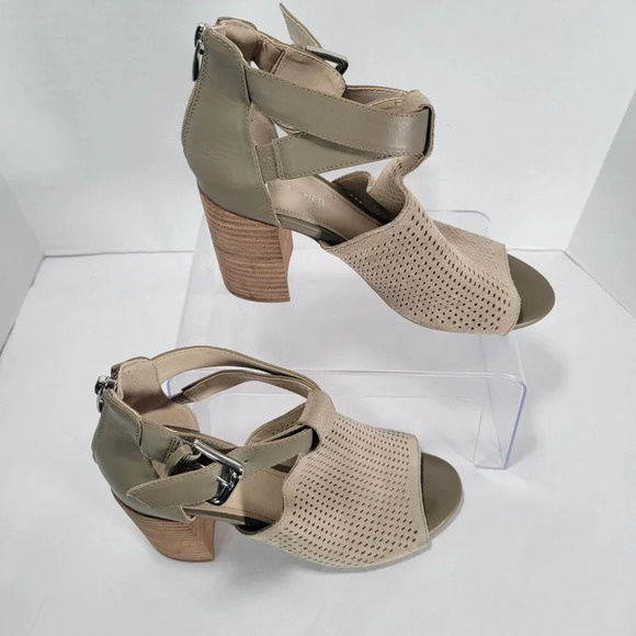 MARC FISHER Women's 8 Tan Stacked Chunky Heel Open‎ Toe Ankle Strap Booties Boho - Picture 12 of 12